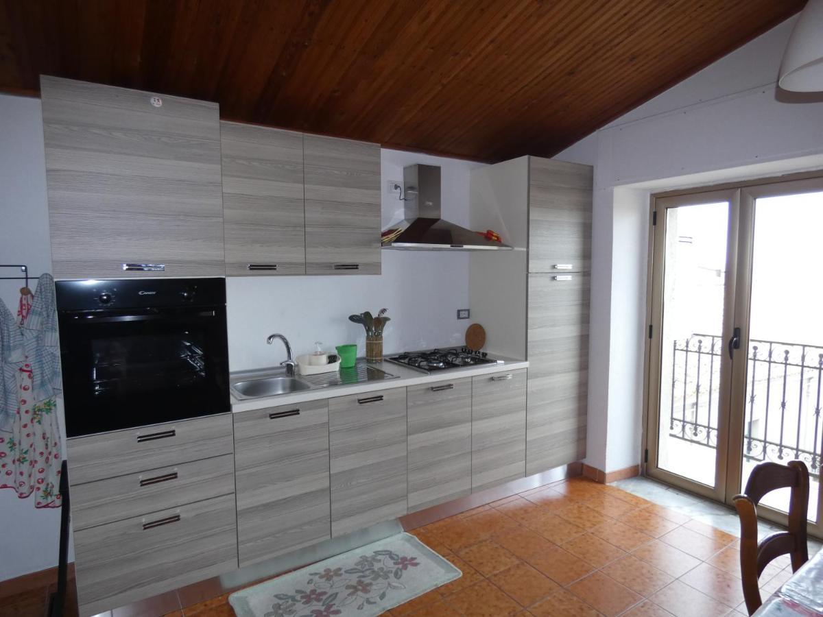 Holiday House Apartment Santa Severina Bagian luar foto